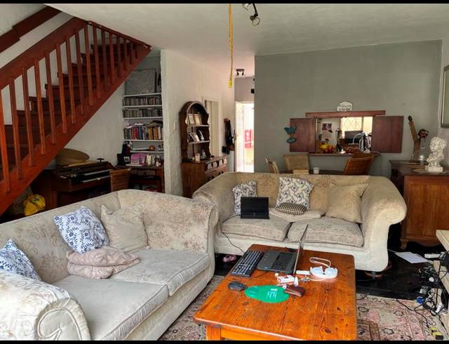 2 BEDROOM DUPLEX FOR SALE IN SUNNYSIDE